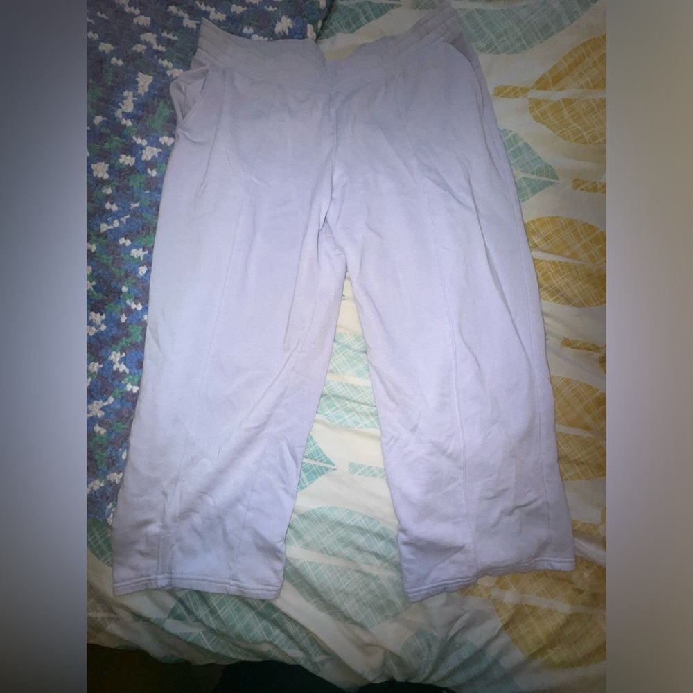 H&M brand set.
